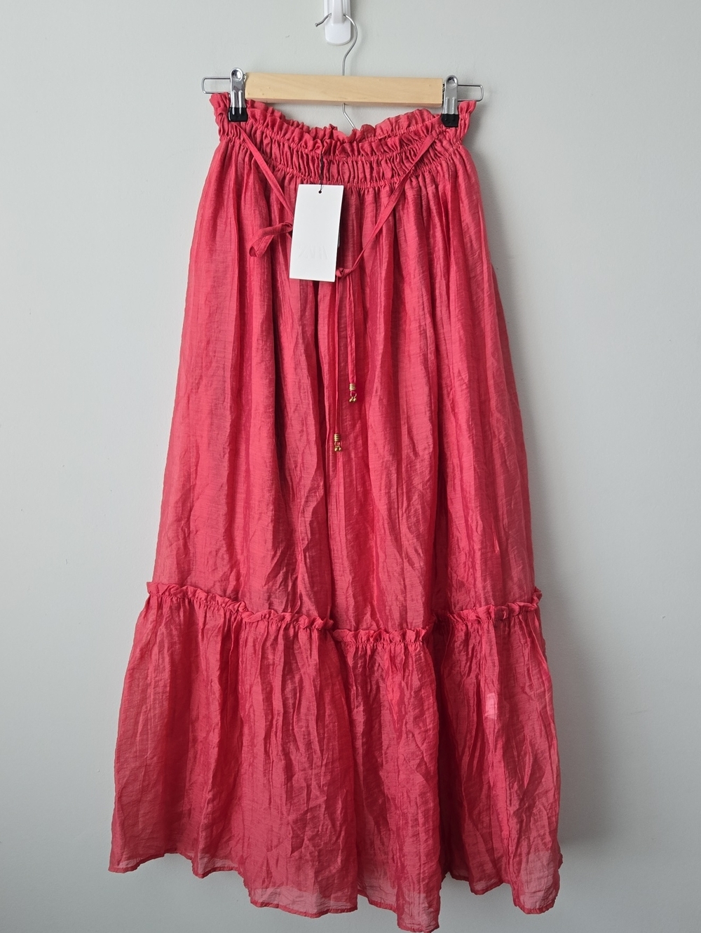 NWT Zara pink maxi skirt with ruffled tier and elastic waistband XS